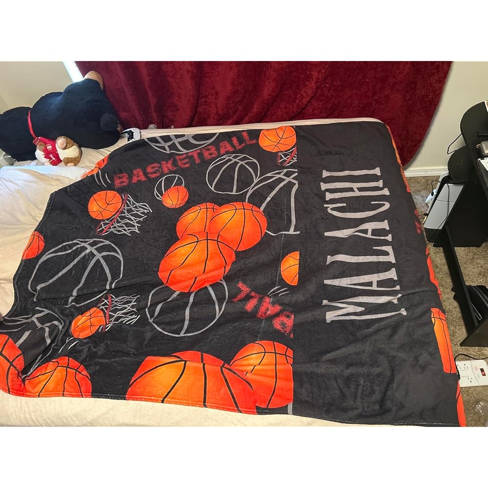 Super Soft Soccer Blanket Lightweight Cozy 3D Printed Flannel Baseball Basketball Throw Blankets for Sport Fans Kids Adults Gifts 50"X40"